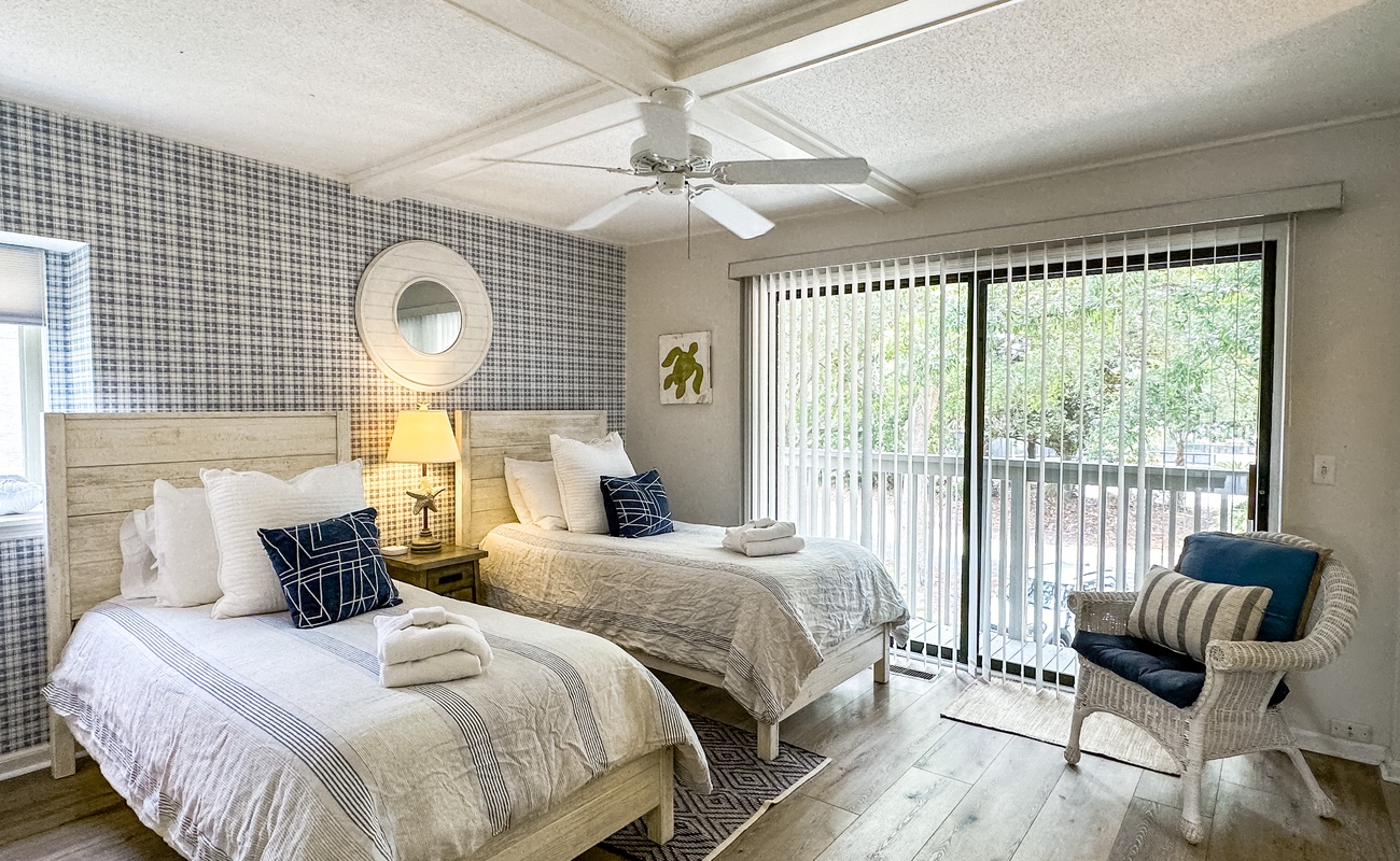 2nd Floor Twin Suite