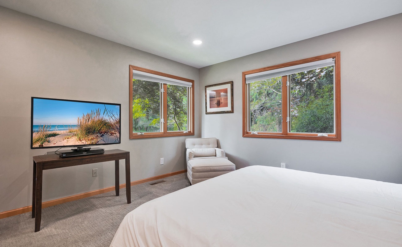 Peaceful views by day, movie marathons by night.