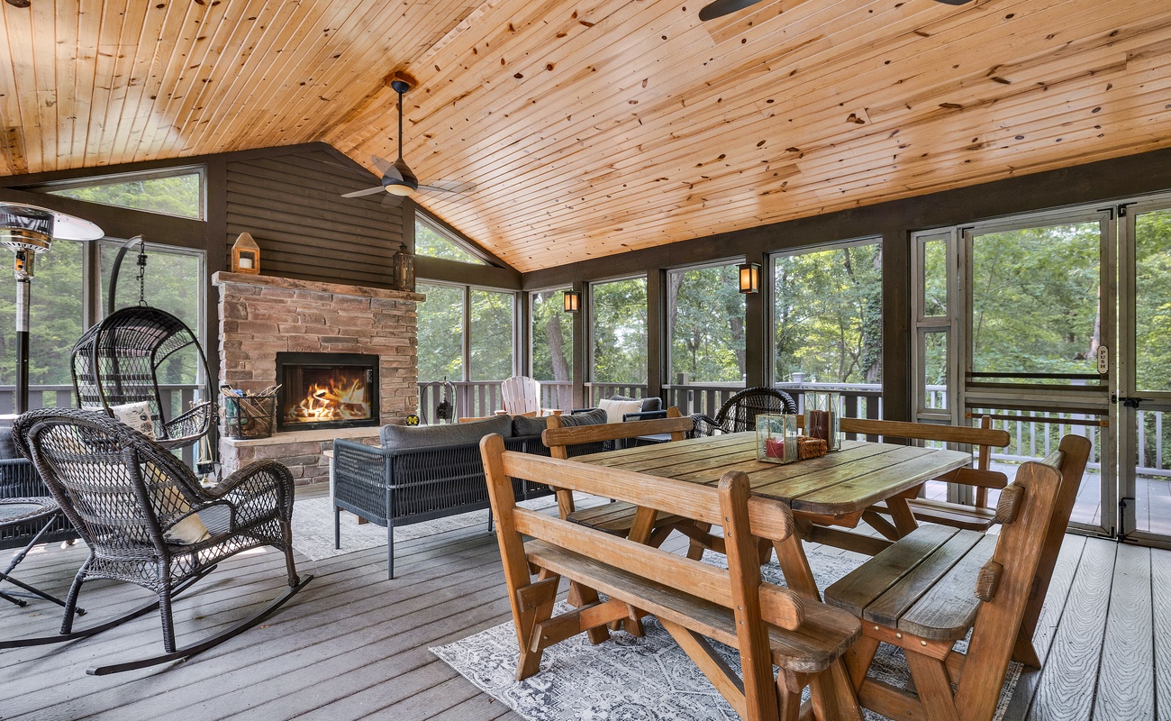 S’mores, stories, and screened serenity.