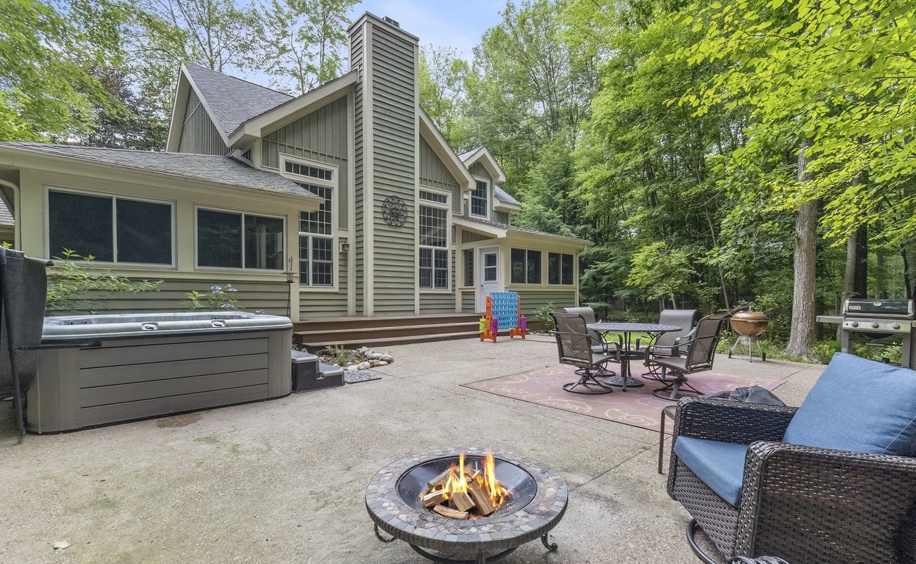 Fireside vibes & forest views—this is Pete's Place.