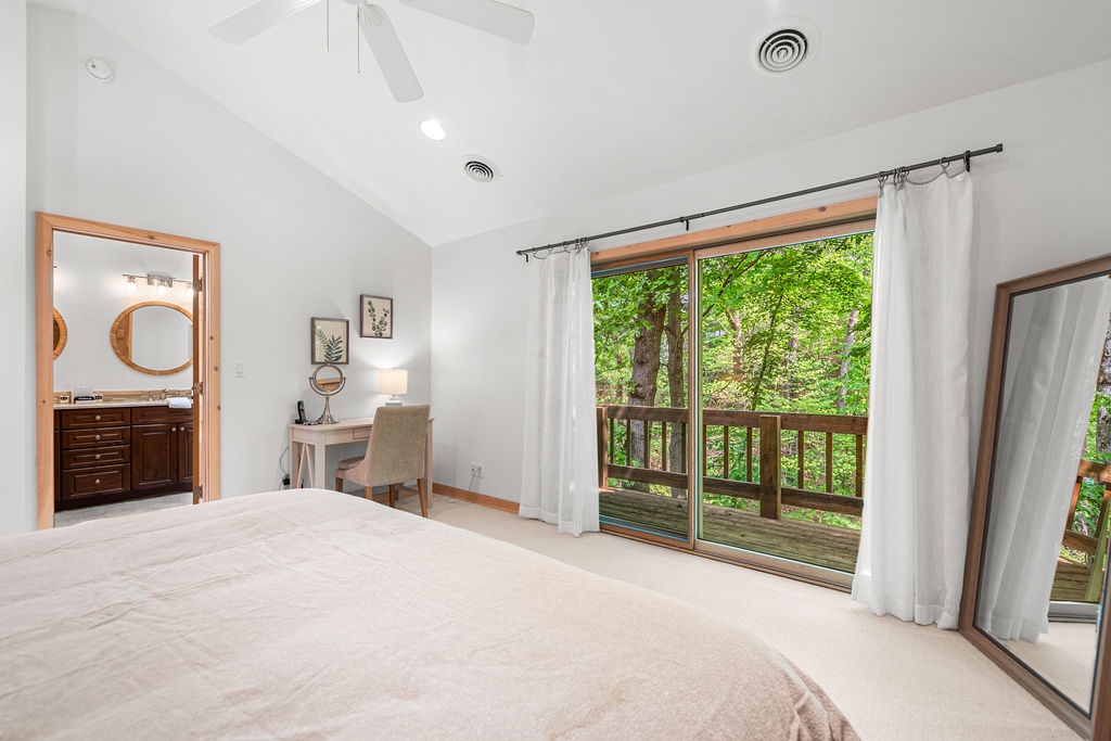 A dreamy escape with treetop views and nature just outside.