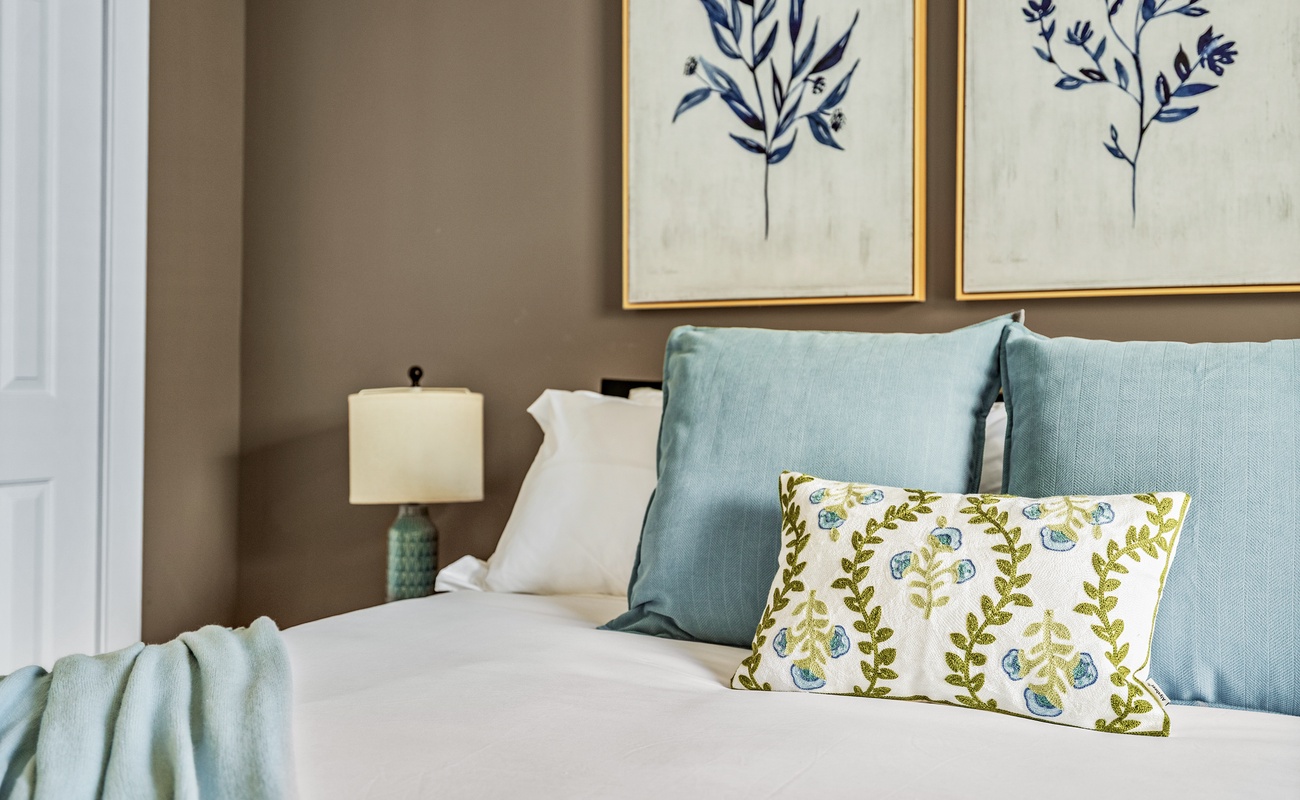 Bedtime, nap time, anytime! This setup makes it hard to leave.