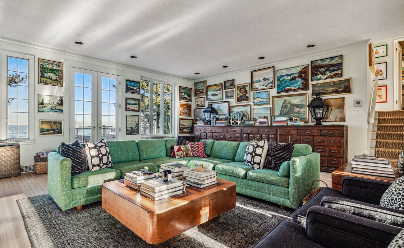 When your walls tell a story, your furniture invites the plot twist, and your view is the happy ending.