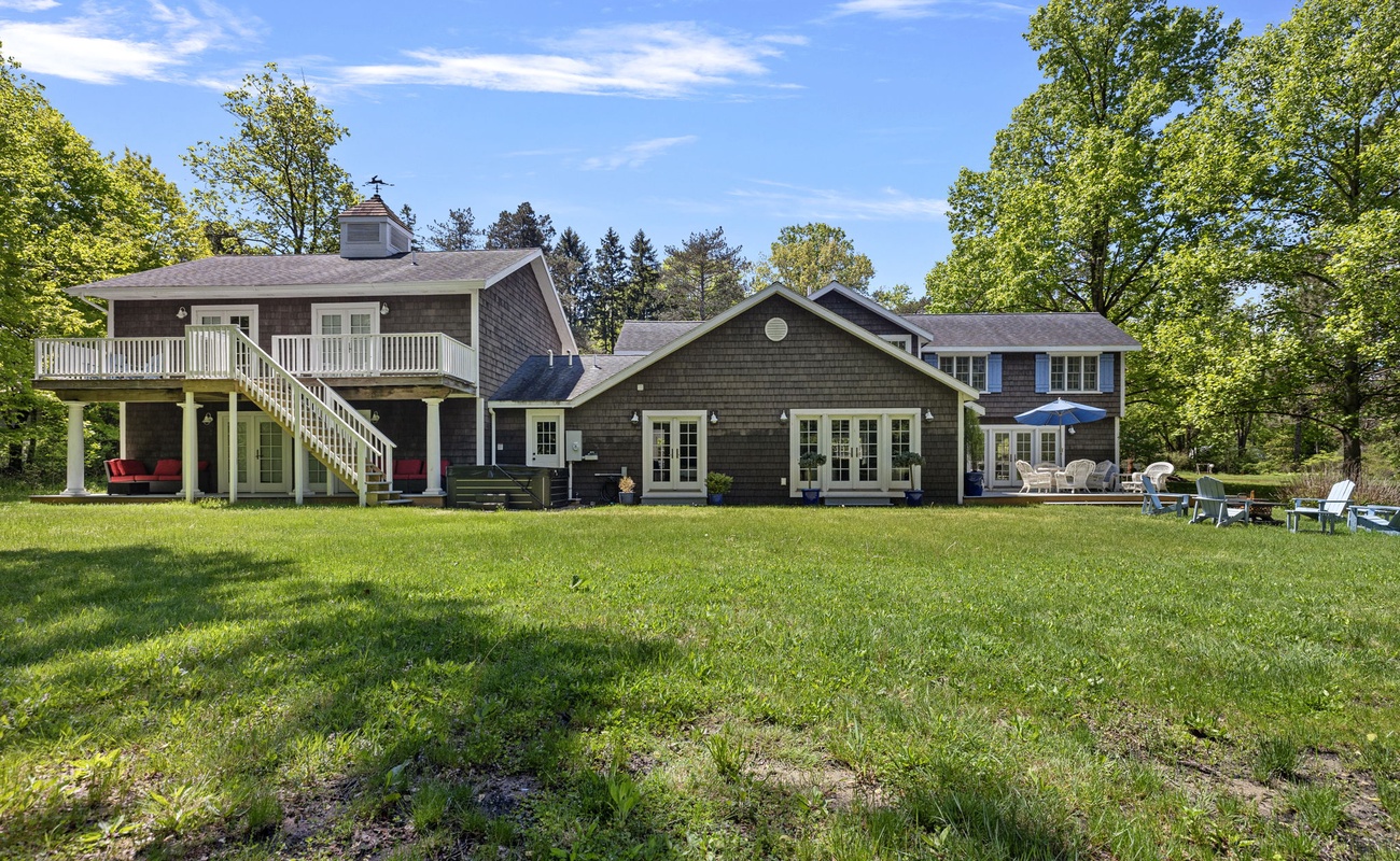 Looking for a little R-and-R and some fun? Both start right here at Rabbit Run!