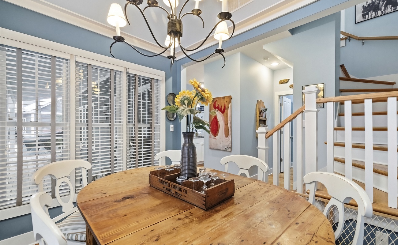 A sweet dining space to spend time over meals.