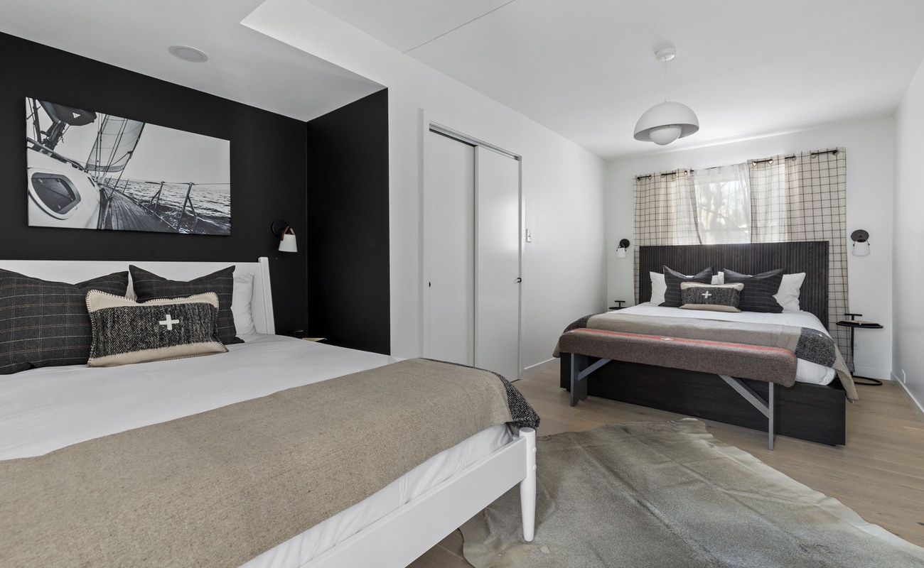 Bedroom 4 is on the upper level & has 2 queen-size beds.