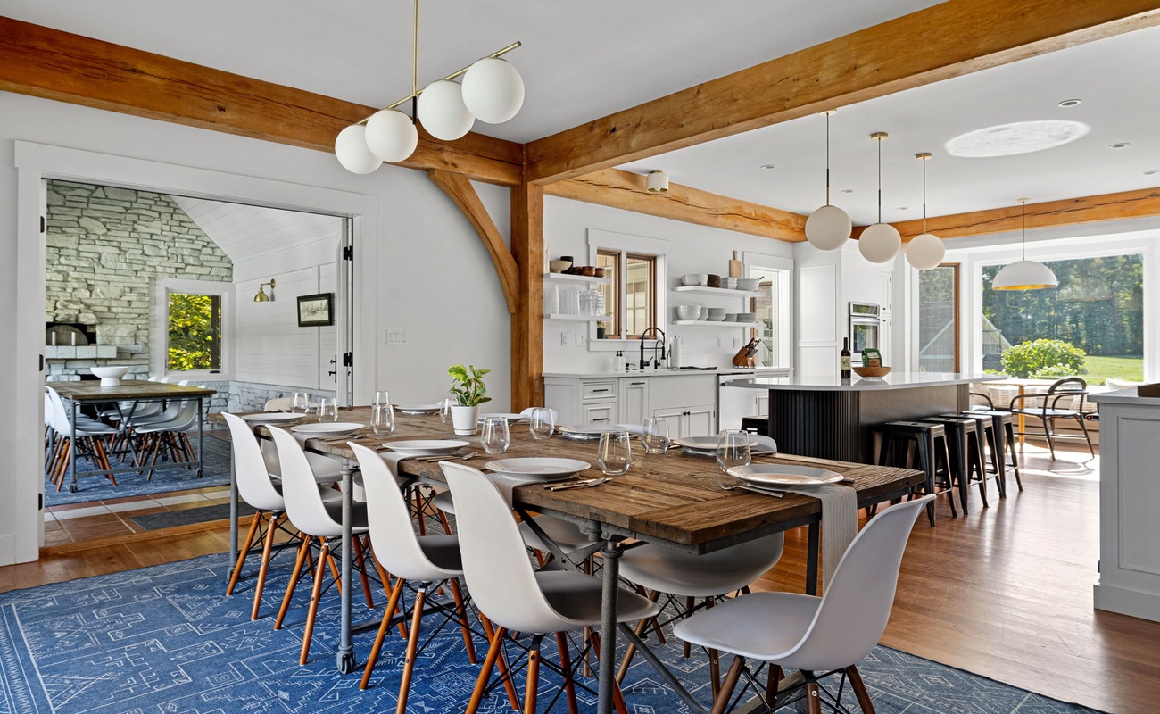 Cooking, dining, and making memories—all in one perfectly designed space.