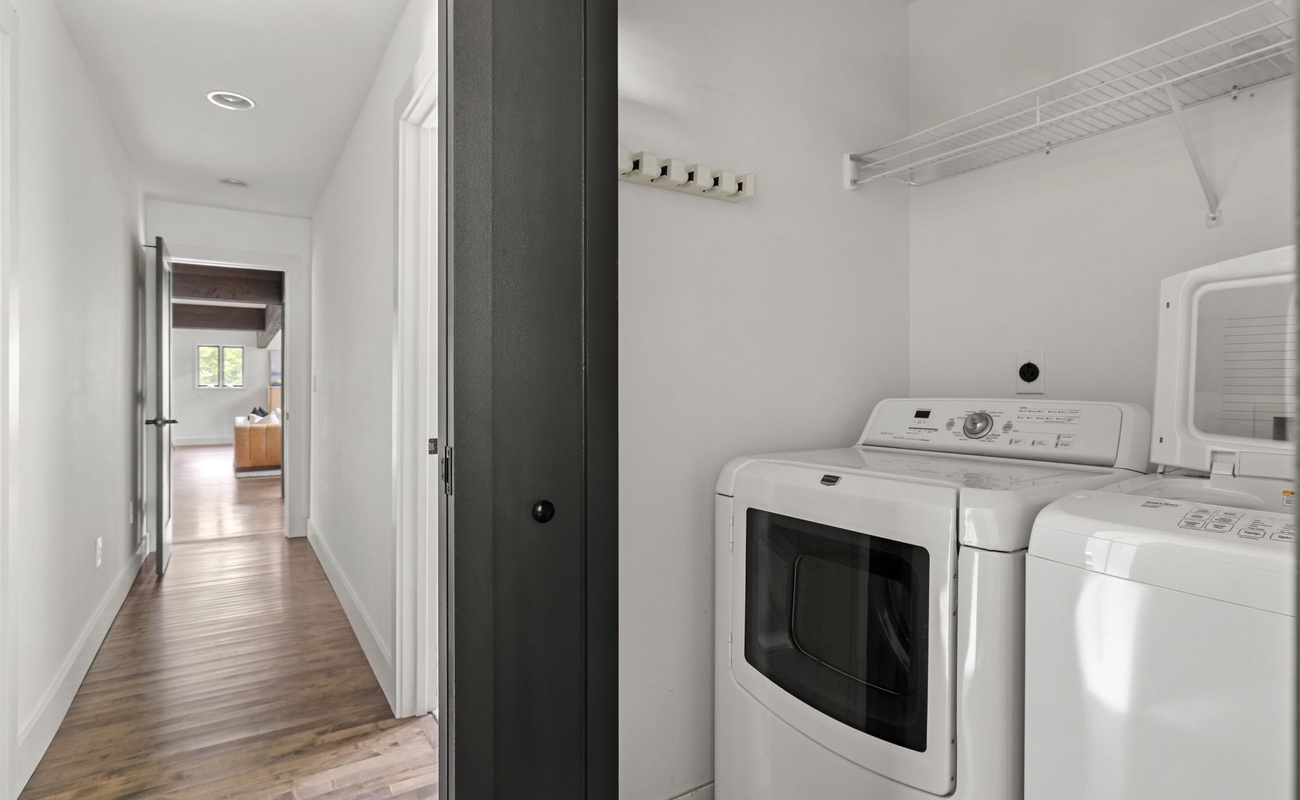 No laundry mountain is too big for this sleek setup!