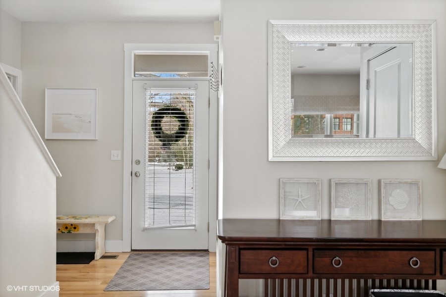 Begin your vacation on the right foot when you step into the modern and inviting entryway.