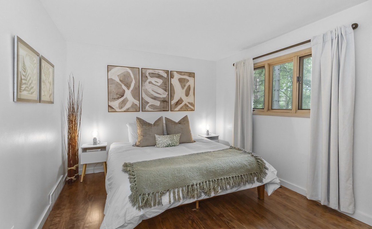 Neutral hues, natural light, and a touch of modern art.