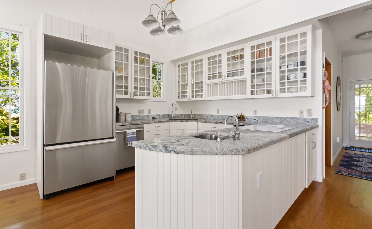 A fully equipped, high-end kitchen is every chef's dream.