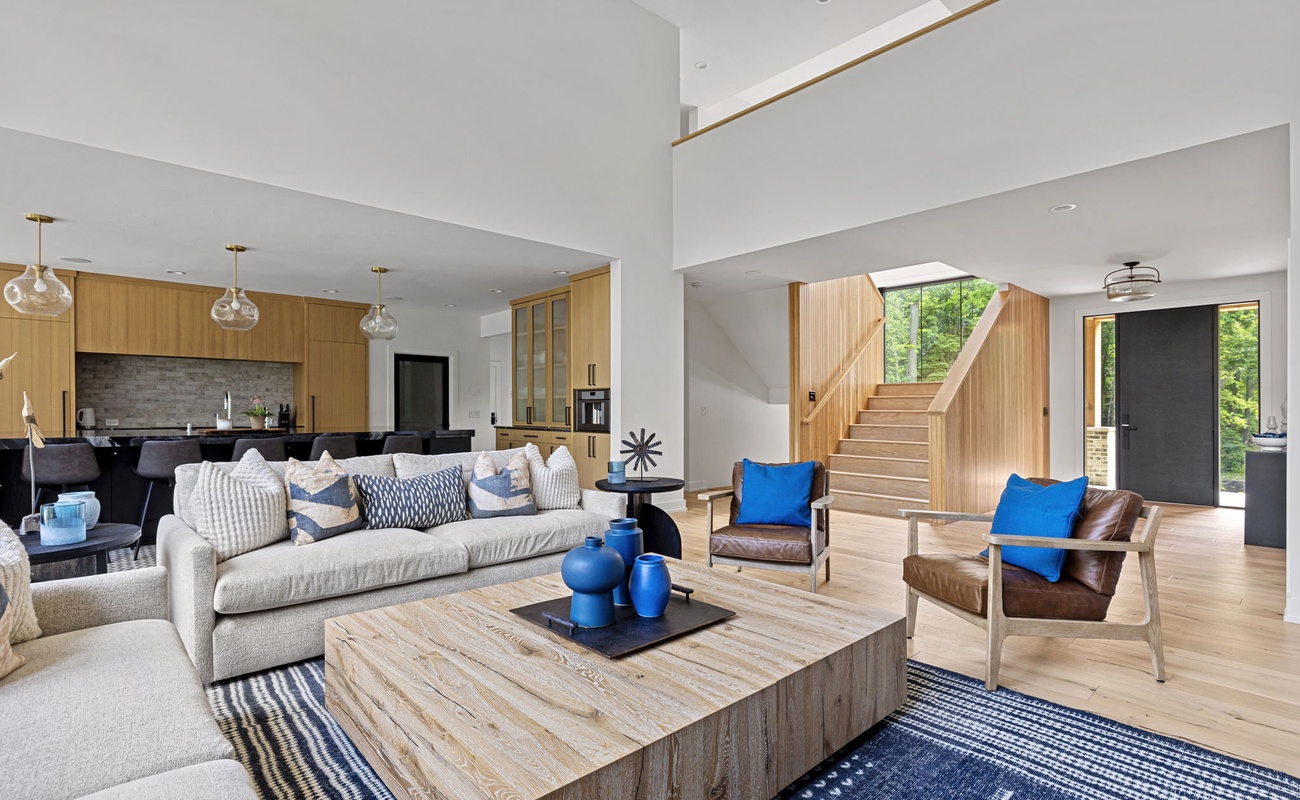 This modern living room exudes charm and elegance.