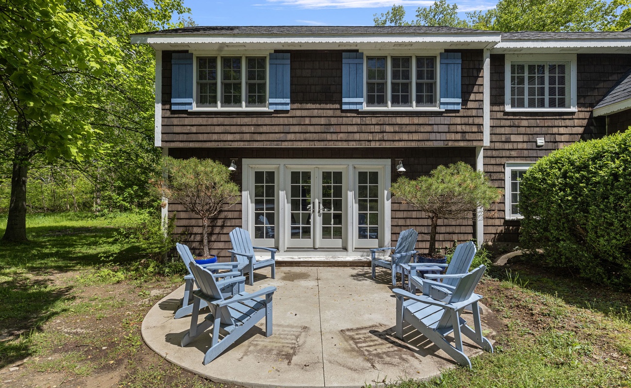 Reclining in Adirondack chairs with your family or friends, drink in hand. Ah-h.