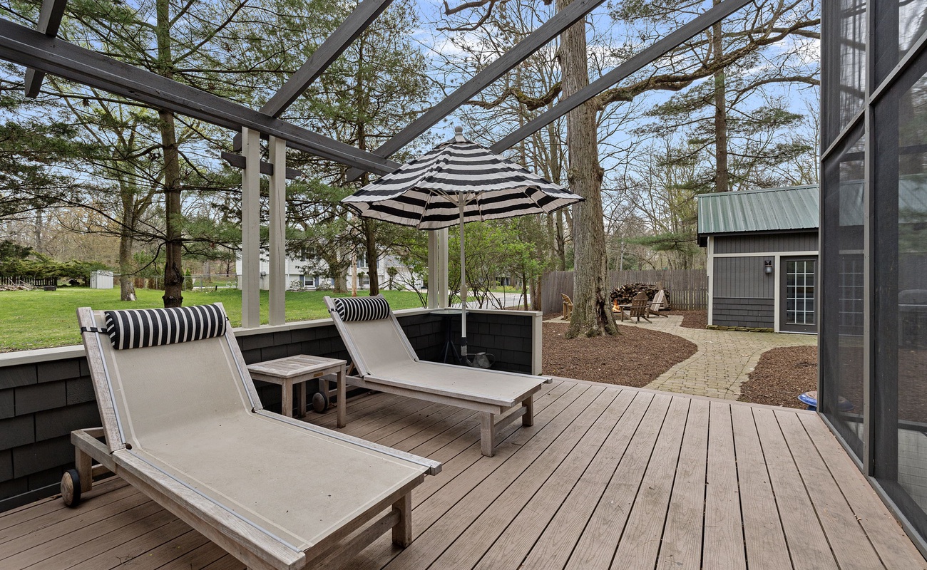 Sharing some sun deck time on a chaise lounge while on vacation? Life is good.