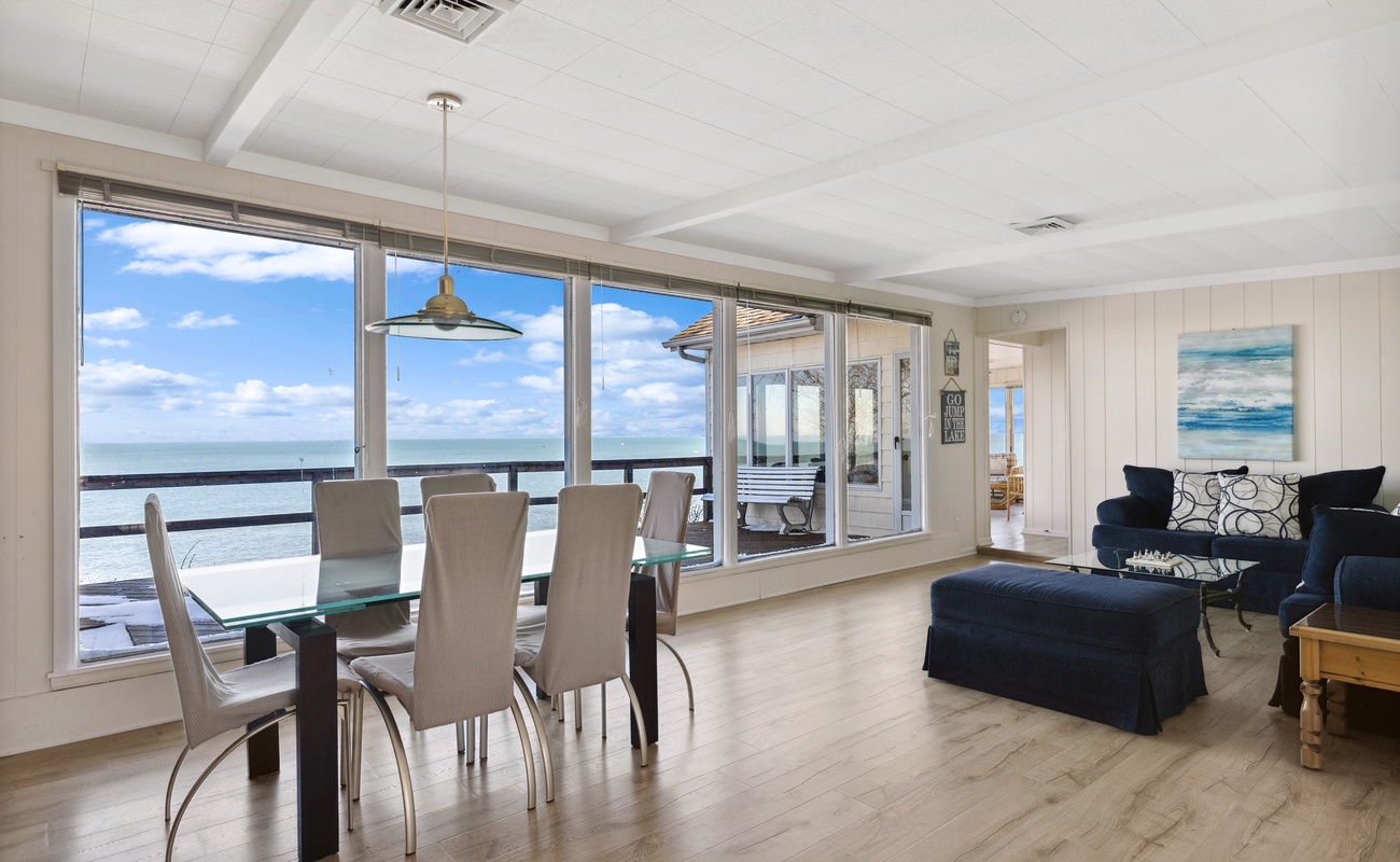 Everyone can be in on the conversation in the social space.