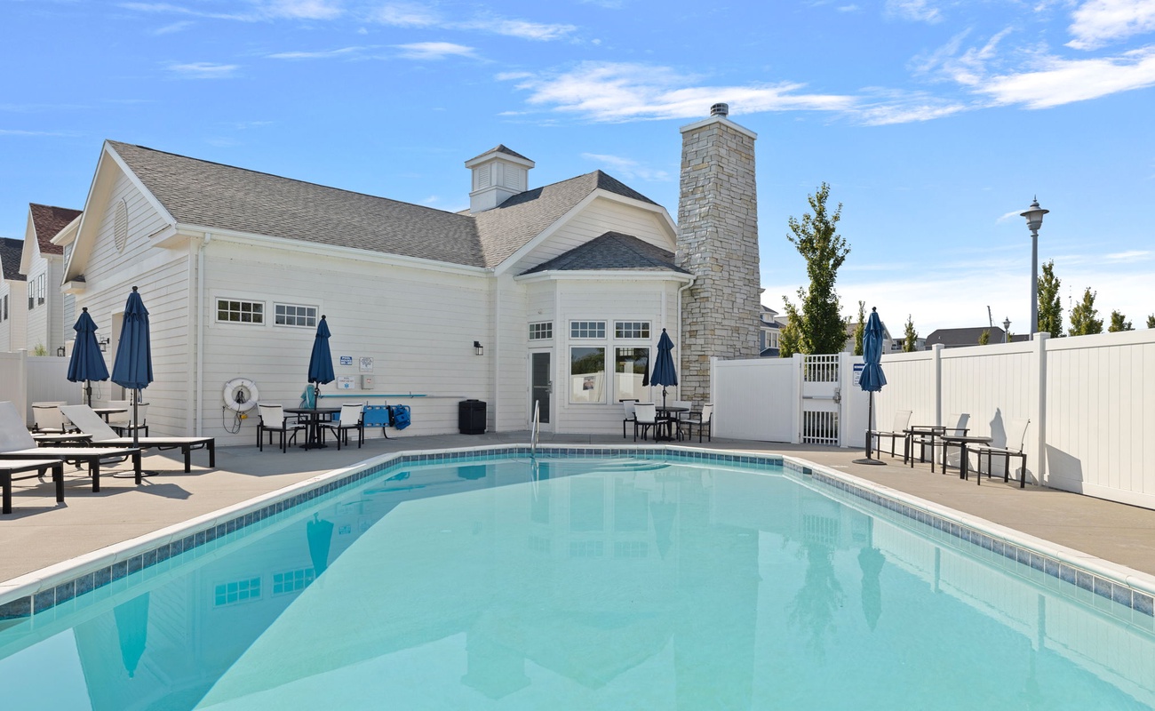 Guests have access to the Pool.