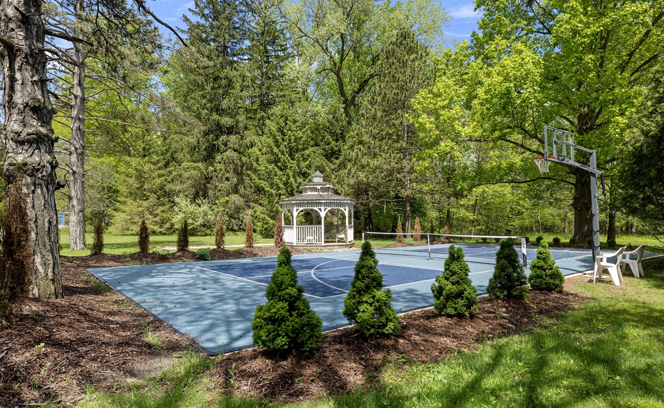 Y'all can take delight in some outdoor sports or just relax in the gazebo.