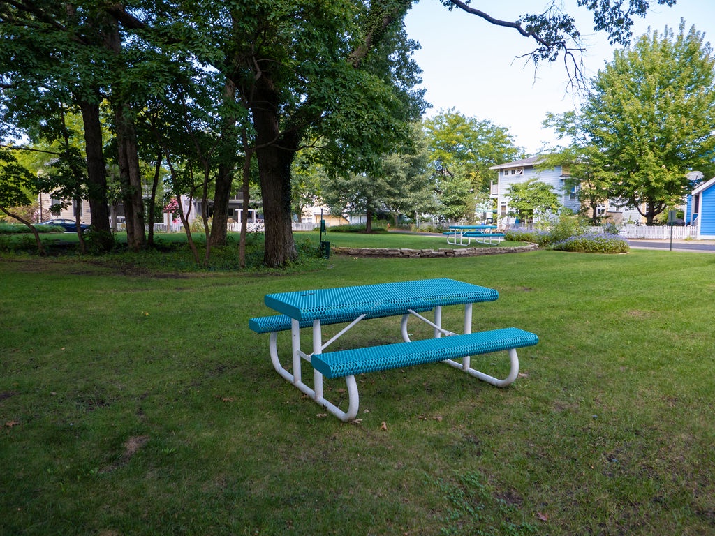 Enjoy a casual picnic surrounded by Beachwalk’s shaded green spaces.