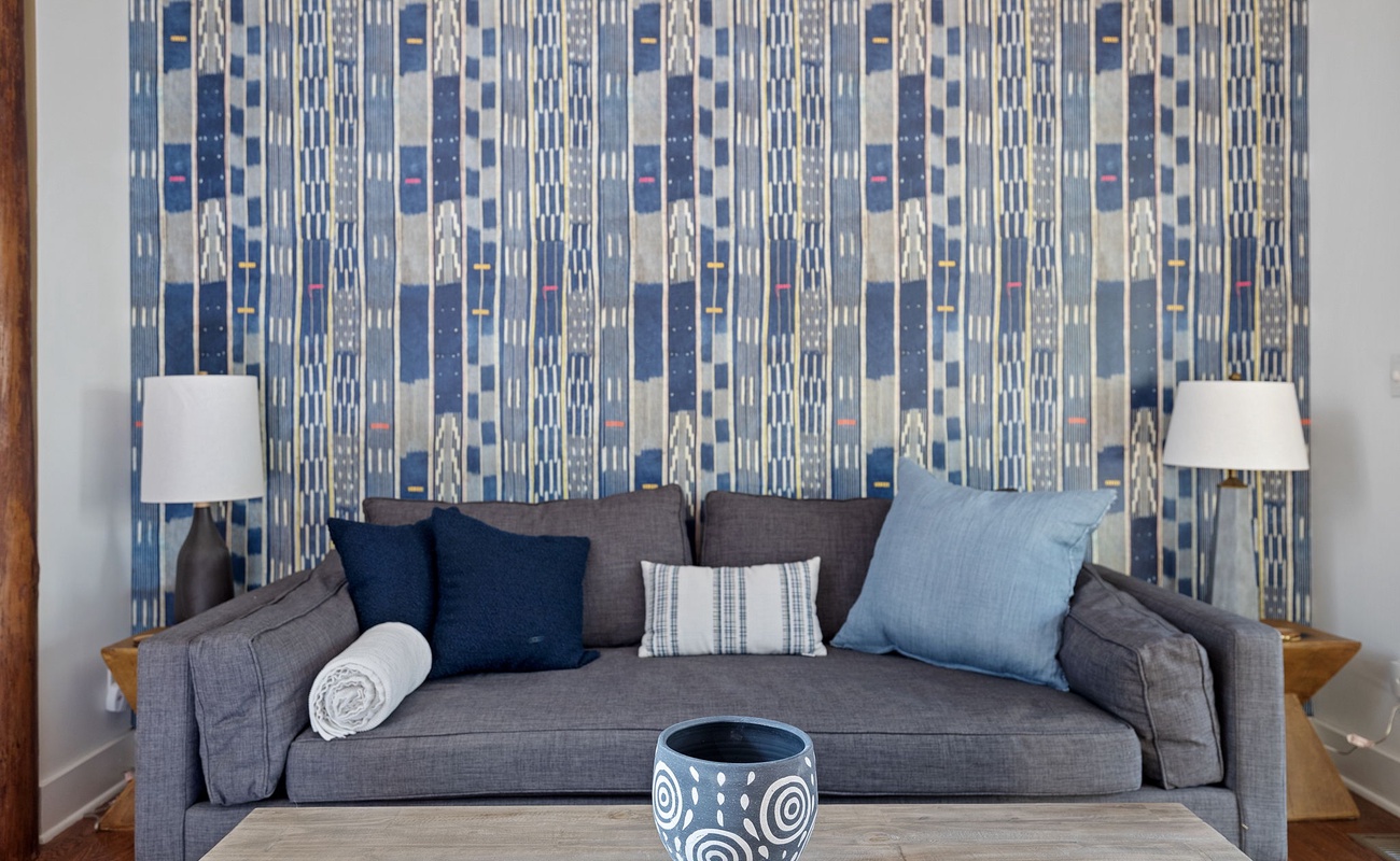 Accessorizing with tasteful Southwestern design and art? You betcha'.