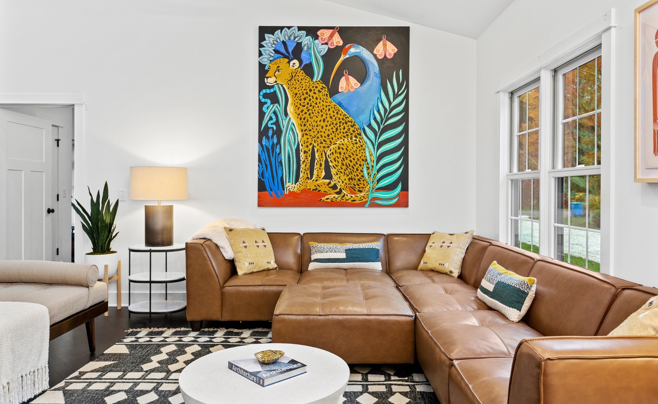 Spacious, elegant and rich - The Dakota offers the ultimate in luxury vacationing