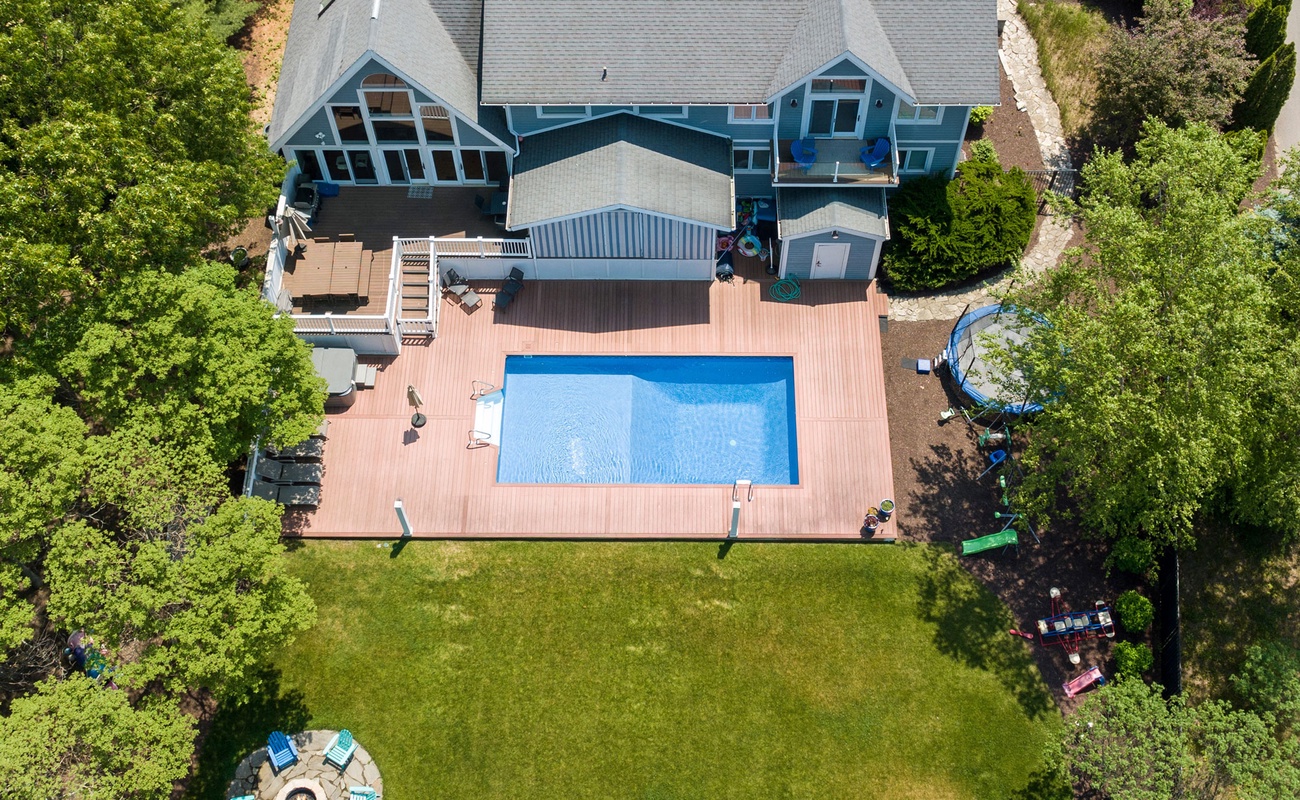 Our yard offers plenty of activities for all ages.