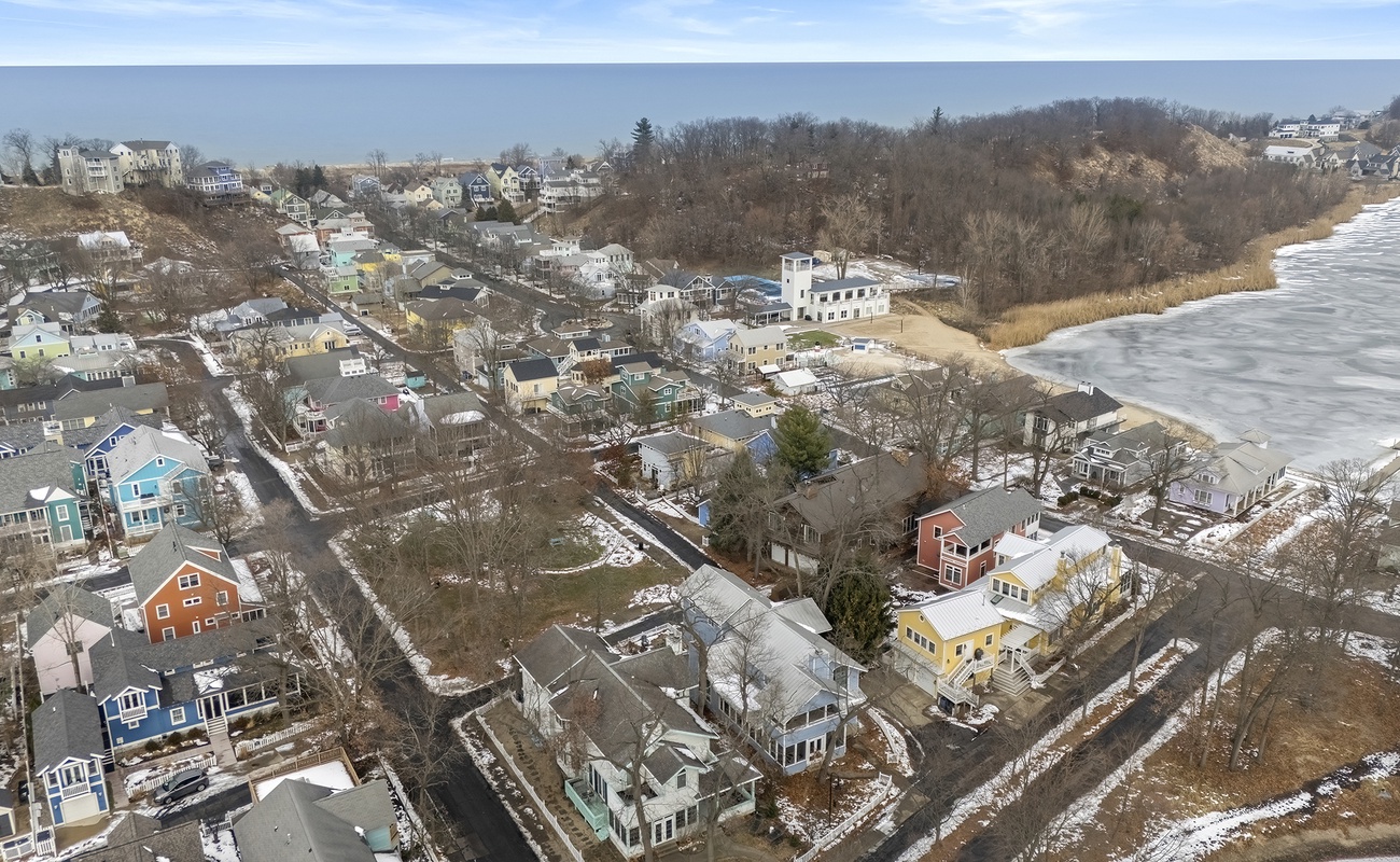 A bird’s-eye view of Sanctuary at Beachwalk resort.
