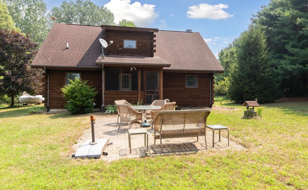 Outdoor living with privacy and room to breathe.