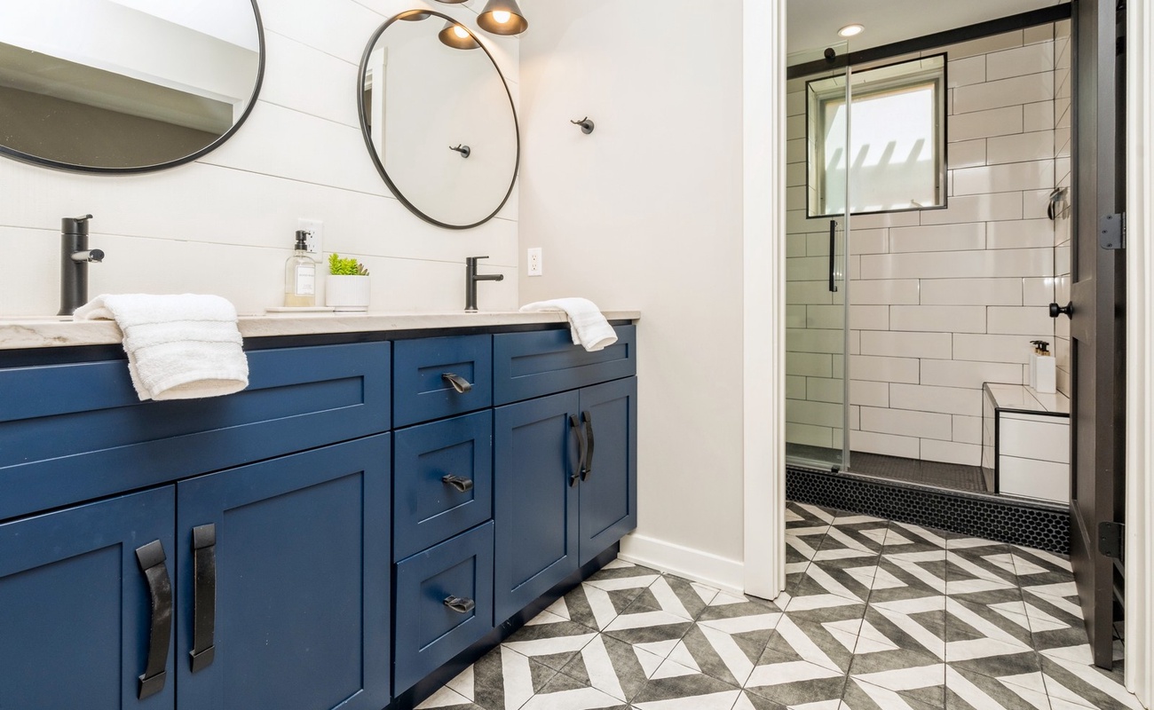 Mirror, mirror—who’s the most relaxed of them all?