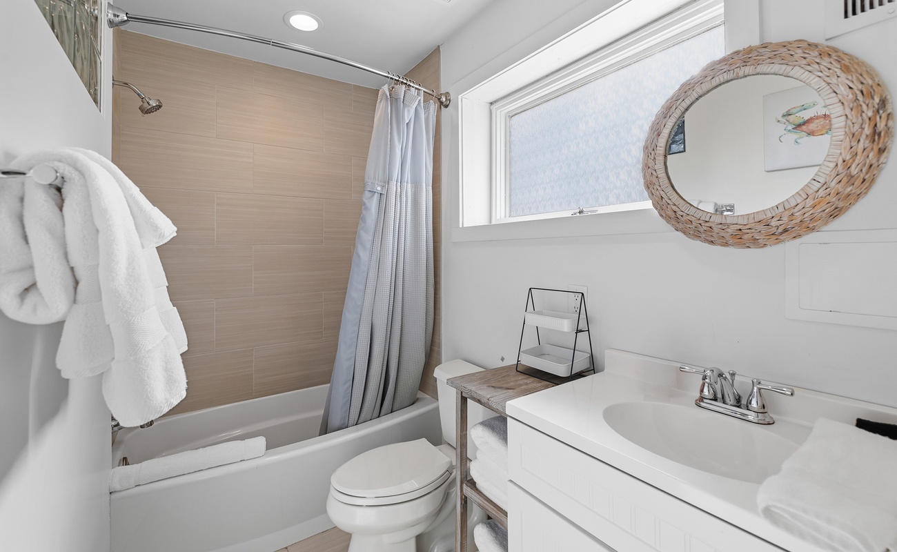 A simple, bright space to reset after beach outings.