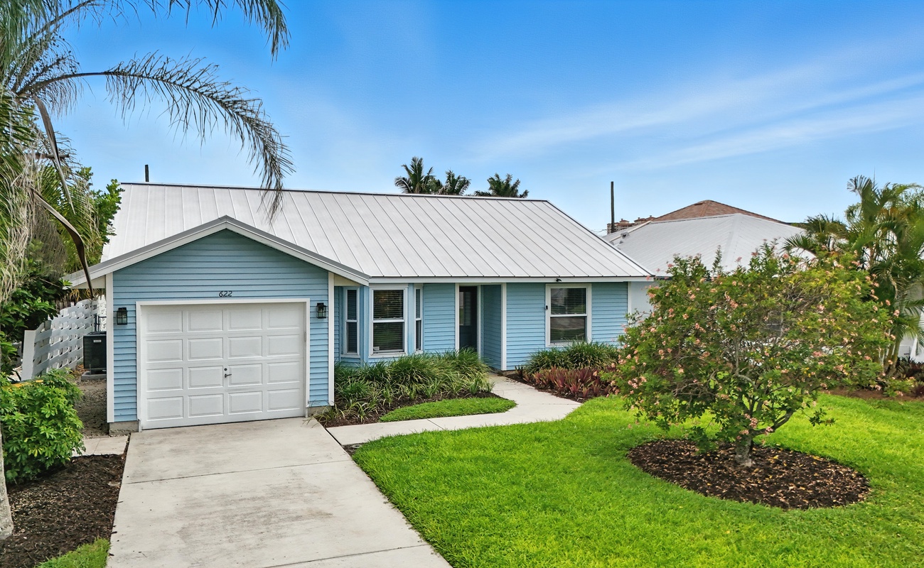 Welcome to Blue Haven, your stylish slice of paradise starts here.