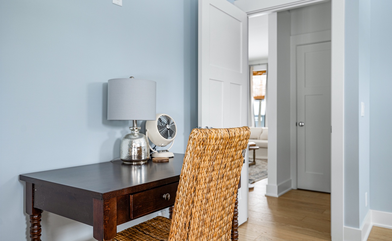 Write your novel, plan your next trip, or just sip coffee and daydream—this space is all yours!