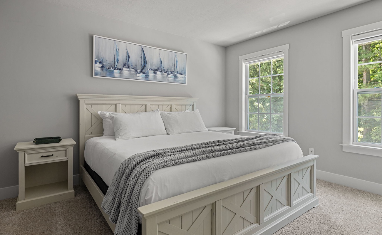 Bedroom 1 is on the upper level & has a king-size bed.