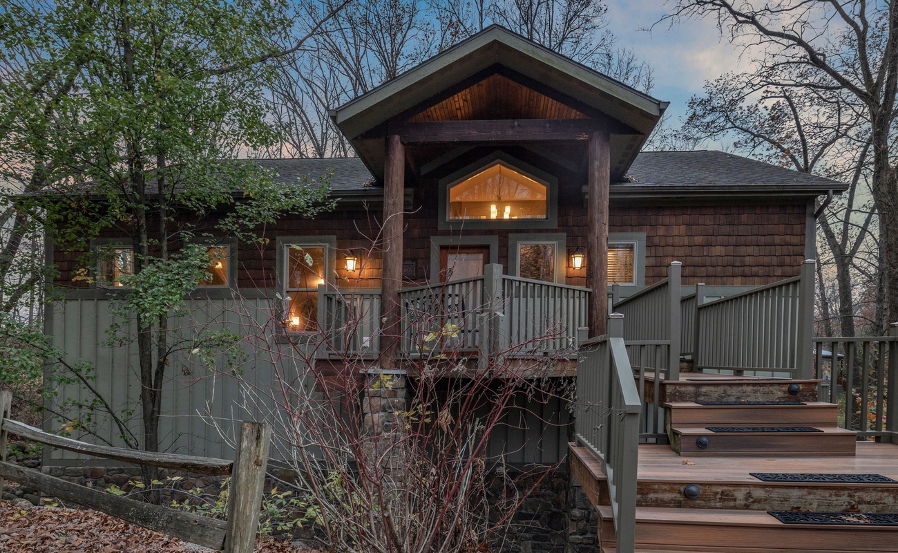 A warm welcome wrapped in The Lodged in the Trees.