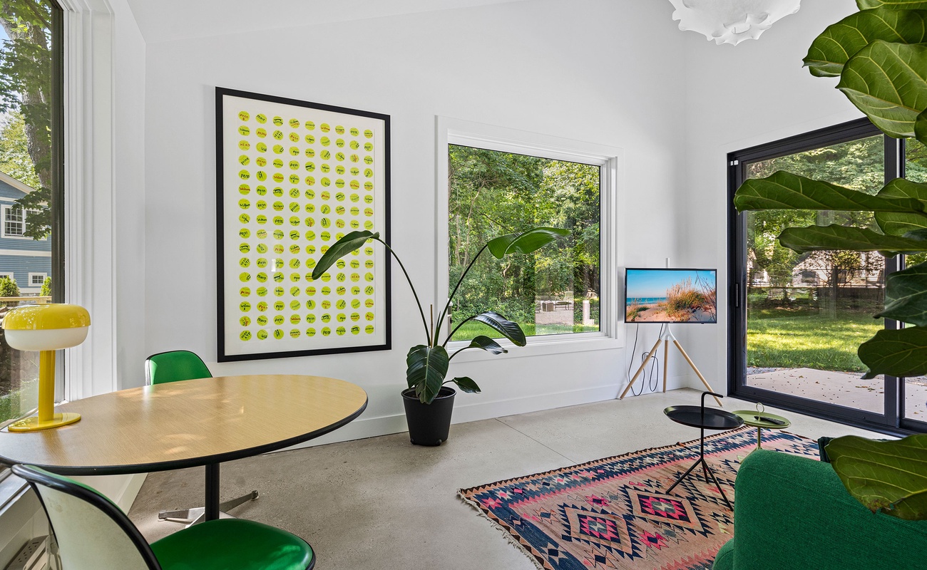 Owlwood's separate sitting room is ideal for work or getting away from the group.