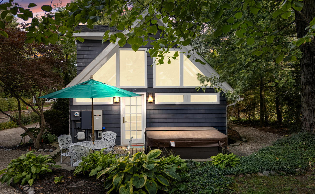 Relax, recharge, and soak under The Songbird's lights.