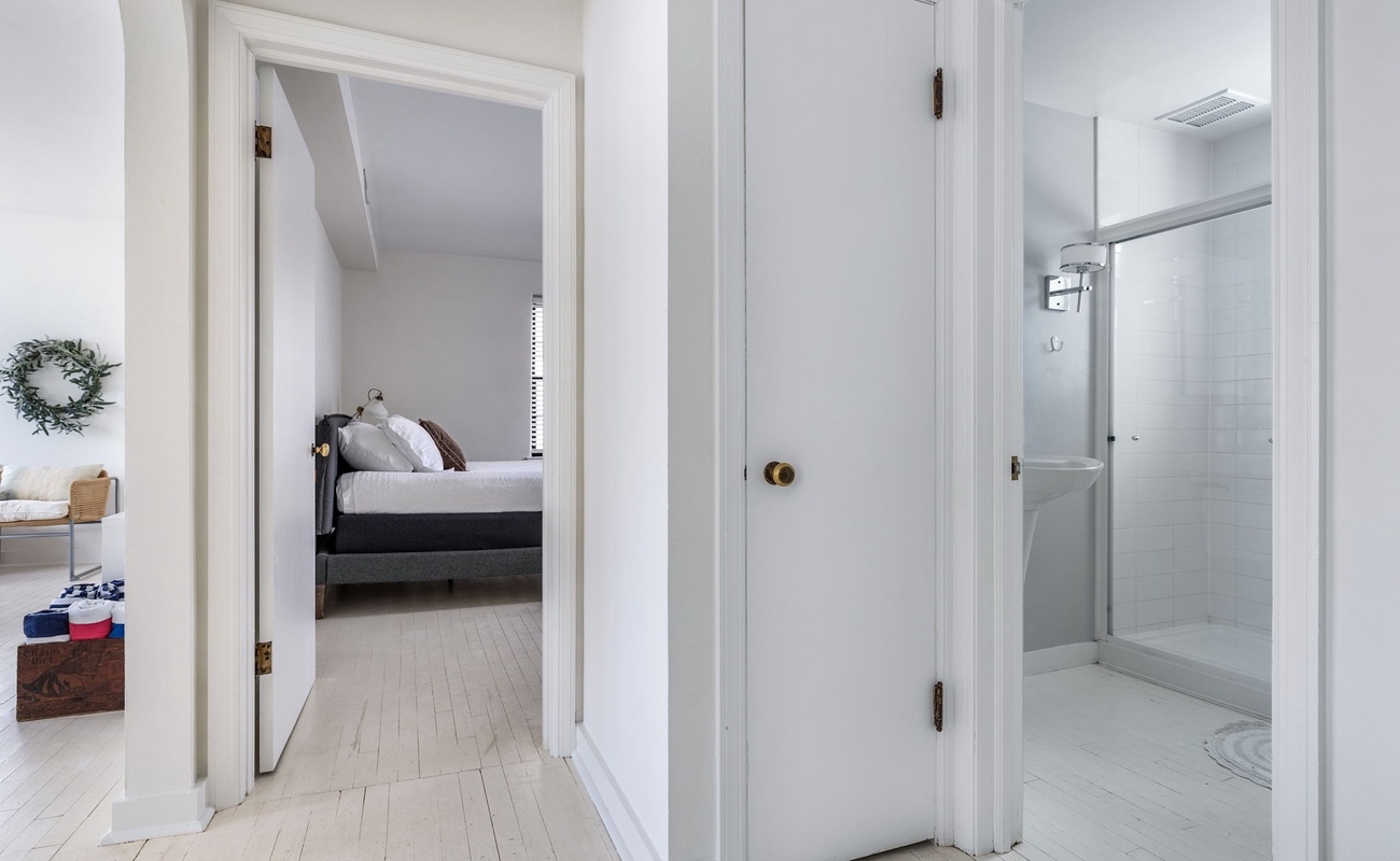 The perfect transition between rest, refresh, and relaxation. Who needs more?