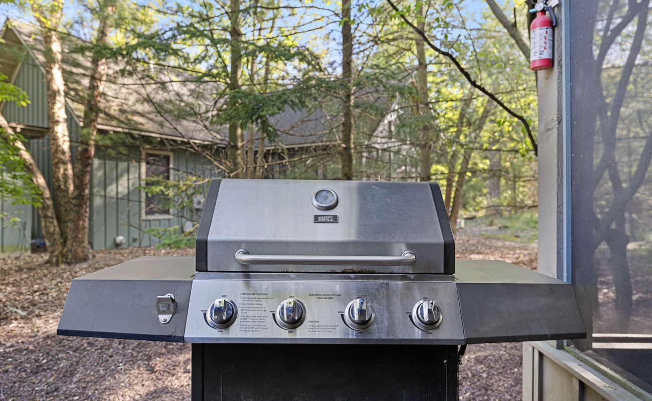 For those who love some mouth-watering barbecue on occasion, well, there's this!