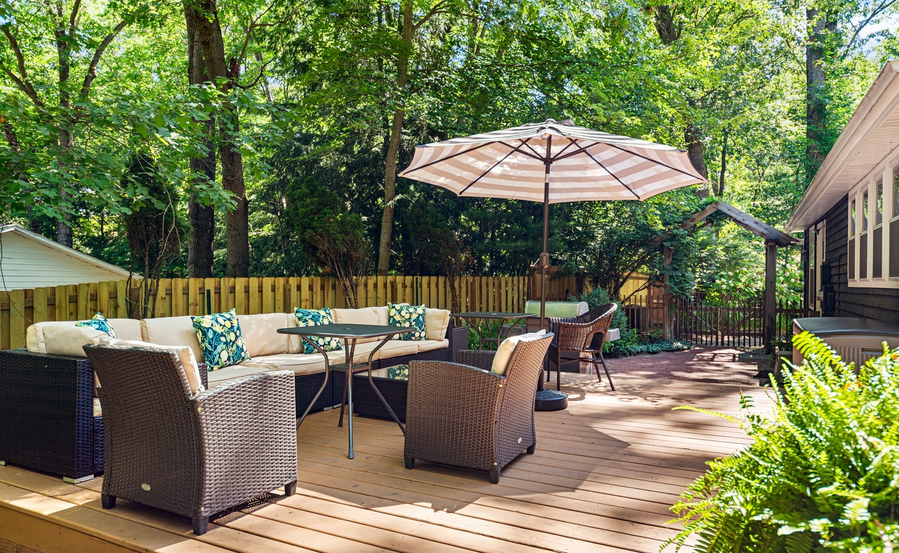 Sunny days, lemony pillows, and forest views.