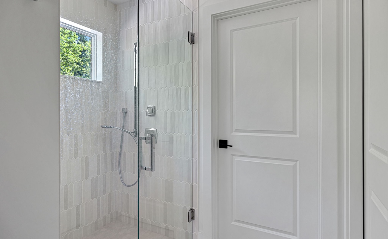 Feeling fresh and rejuvenated in this serene bathroom oasis