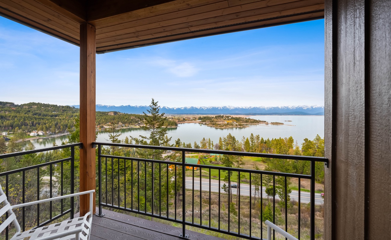 Front-row seat to nature's masterpiece—breathe it all in.