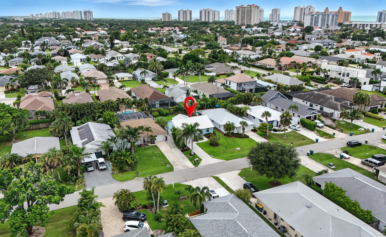 A tranquil retreat in the heart of vibrant Naples.