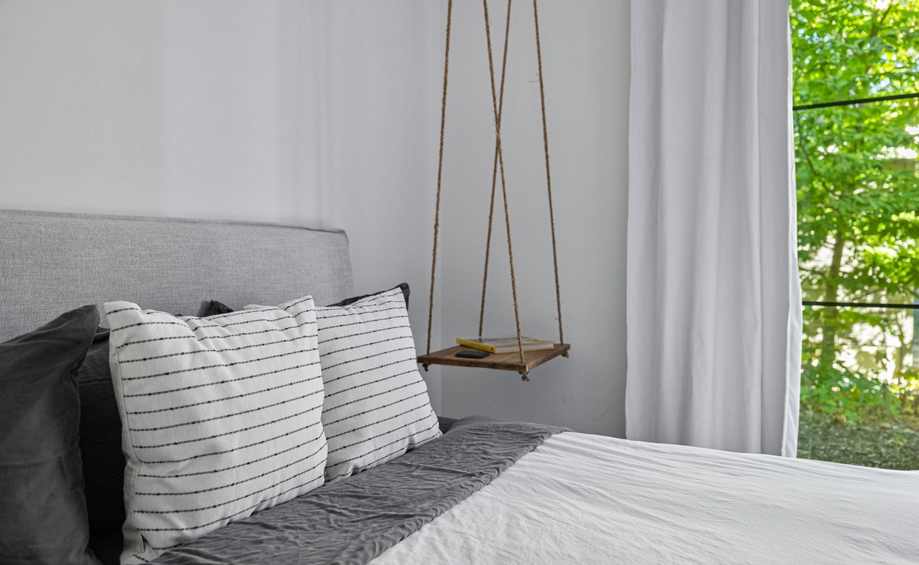 Keeping it light and airy, even in the details.