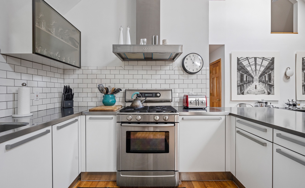 You'll love our modern kitchen that is designed for the home chef.