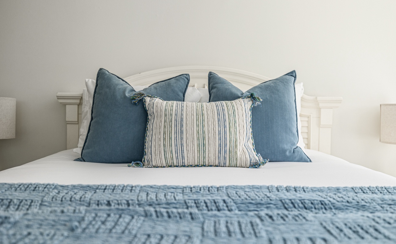 Cool blues and cozy vibes, just for you.