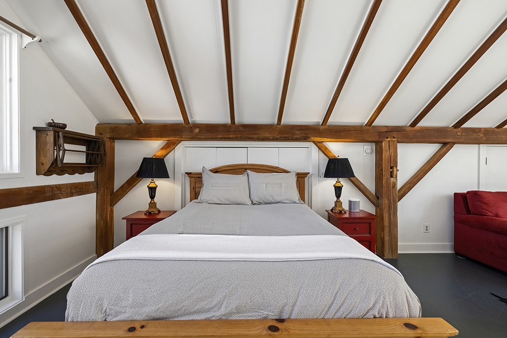 The Loft has a queen-size bed.