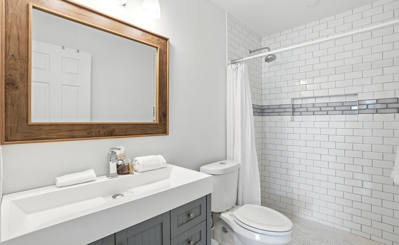 A fresh space to start and end your day in comfort.