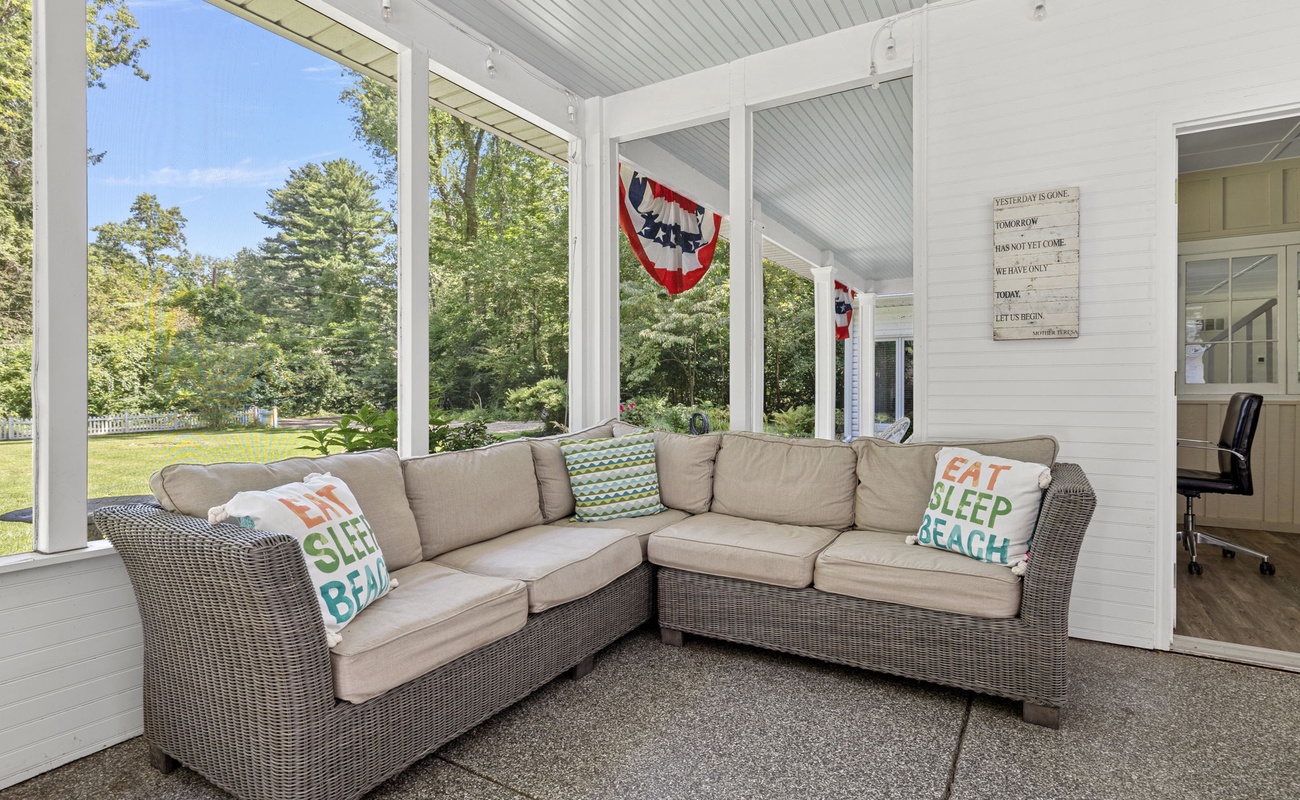 Eat. Sleep. Beach. Repeat. (Or just nap here!)