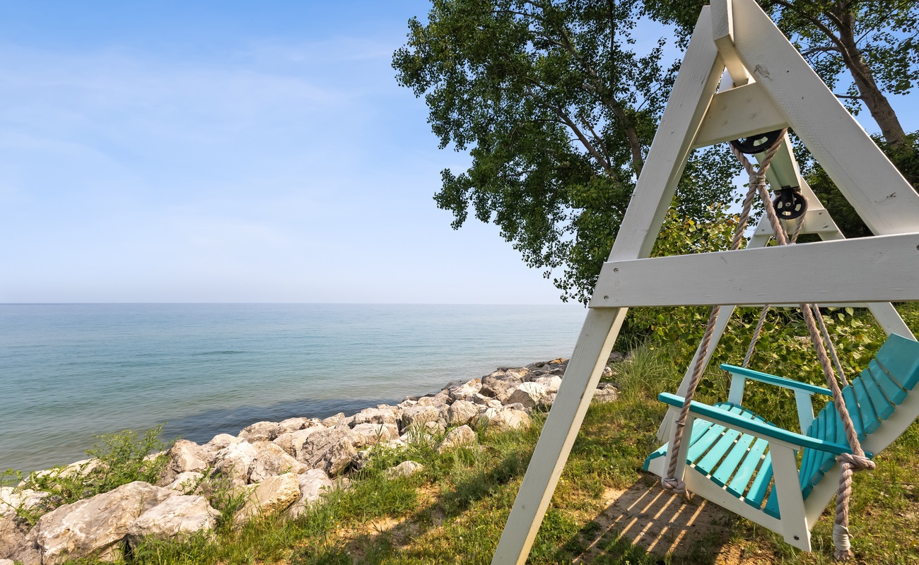 Sway by the shore and soak in the lakefront serenity.