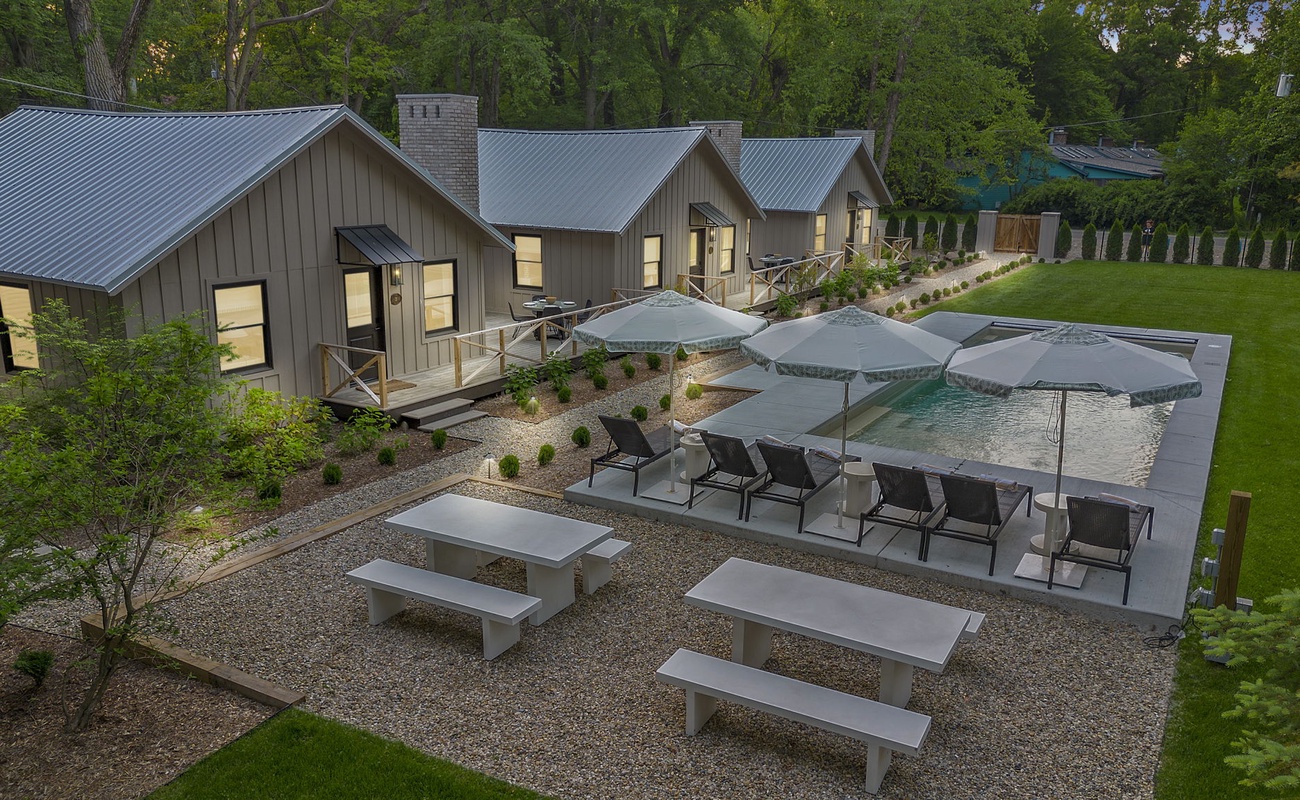 This charming cottage is the perfect spot to unwind and soak in the beauty of nature.