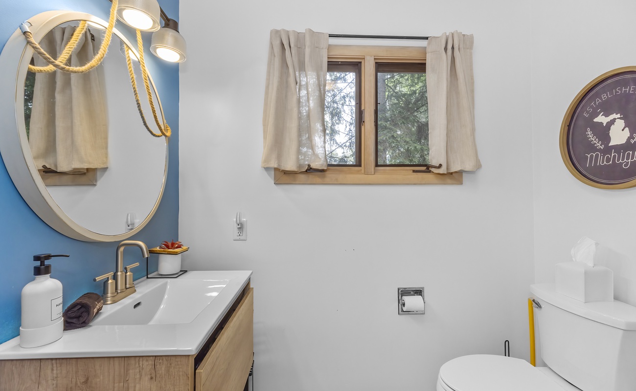 Bright, fresh, and thoughtfully styled with a touch of whimsy.